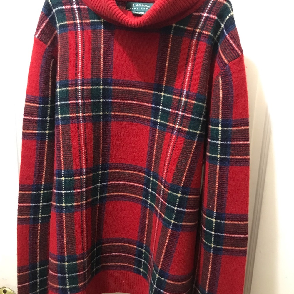 Lauren by Ralph Lauren 100% Lambs wool sweater
